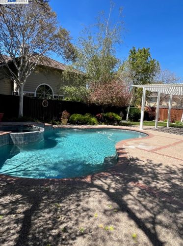 701 Forester Ct, Livermore, CA 94551-7524
