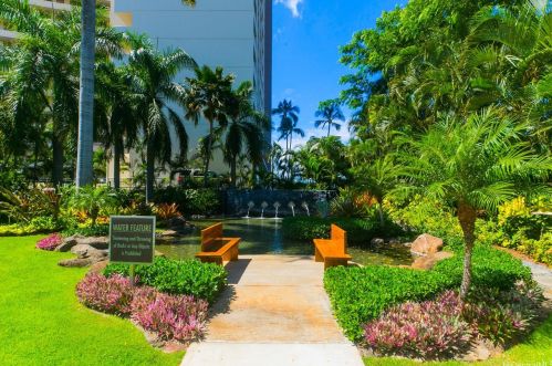 1551 Ala Wai Blvd, Honolulu HI  96815-1011 exterior