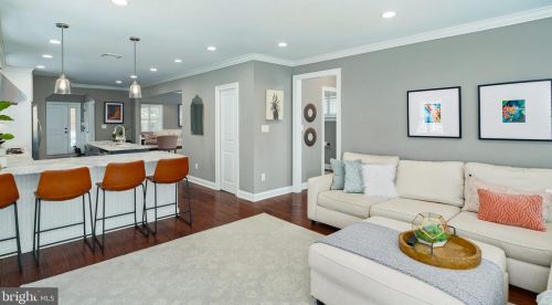 308 Linden Ave, Tavistock NJ 08033-2519 exterior