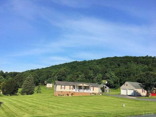 107 Naked Mountain Ln, Shipman, VA 22971-2565
