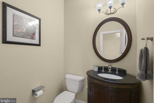 590 Stocketts Run Rd, Davidsonville MD  21035-2608 exterior