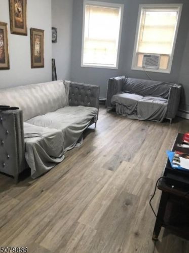 70 Mercer St, Paterson NJ  07524-2426 exterior