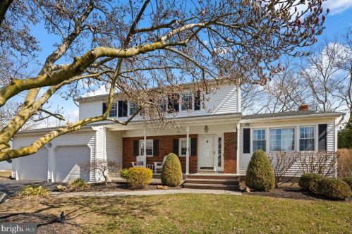 638 Paxson Ave, Trenton, NJ 08619-1142