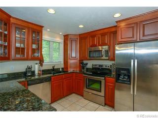 5377 Sedalia Ct, Denver, CO 80015-2542