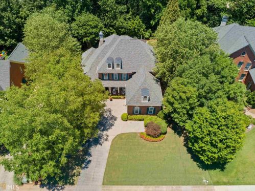 1500 Brookhaven Trce, Atlanta GA  30319-2557 exterior
