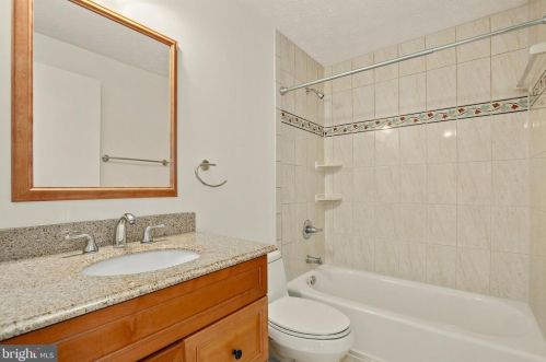 1414 Elm Grv Cir, Silver Spring MD 20905-6060 exterior