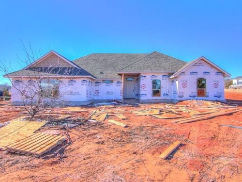 9777 Harrah Rd, Harrah, OK