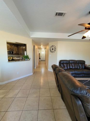 6114 Fox Ridge Dr, Angleton TX 77515-2512 exterior