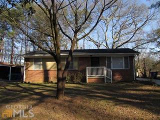 388 Woodstock Dr, Atlanta GA  30331-3822 exterior