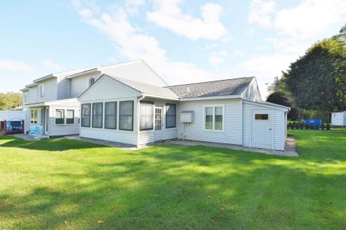 1 Kyle Dr, Unity, NH 03773-3017