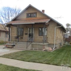 2415 3rd Ave, Pueblo, CO 81003-1751