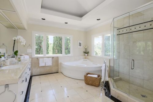 11555 Arroyo Oaks Dr, Los Altos CA 94024-6527 exterior