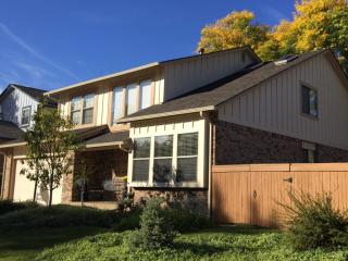 7801 Monaco Ct, Denver, CO