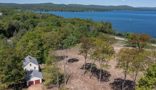 41 Westview Dr, Belmont, NH 03220-3144
