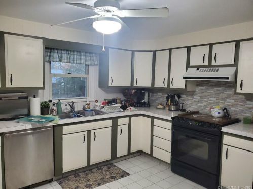 271 Meadowview Dr, Torrington CT  06790-3439 exterior