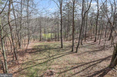 208 Pathfinder Ln, Hedgesville WV  25427-6160 exterior