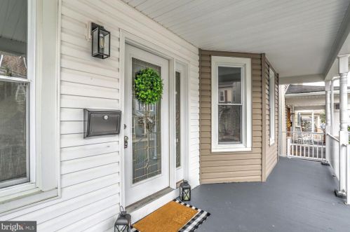 227 2nd Ave, Hanover, PA 17331-3639