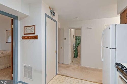 814 Silver Ct, Trenton NJ 08690-3531 exterior