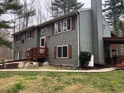 176 Hammet Rd, Coventry, RI 02816-5059