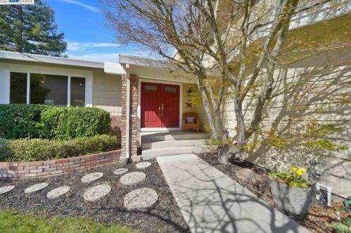 2607 Totana Ct, San Ramon, CA 94583-2034