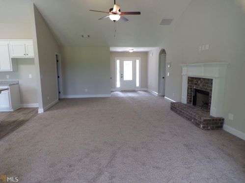 943 River Mist Cir, Jefferson GA  30549-8634 exterior