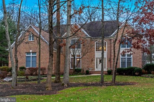 29 Coddington Ct, Montgomery, NJ 08502-5700