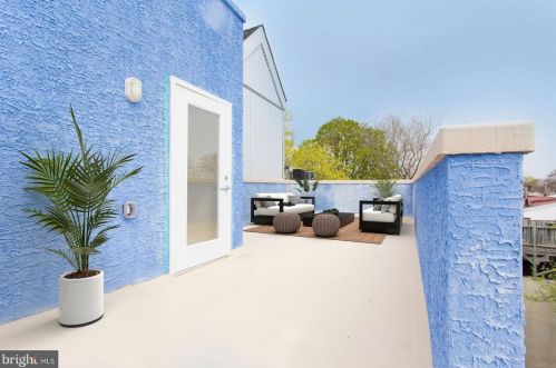 761 5th St, Philadelphia PA  19147-3041 exterior