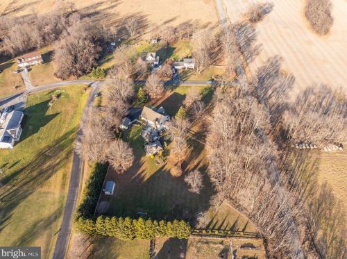 874 Pheasant Hill Rd, Summit Point WV  25446-3634 exterior