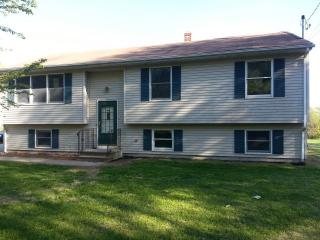312 Gendron Rd, Plainfield CT  06374-1714 exterior