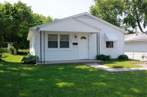 1307 Beverly Ave, Springfield, OH 45504-1913