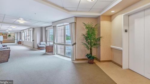 2304 Windrow Dr, Princeton NJ 08540-5020 exterior