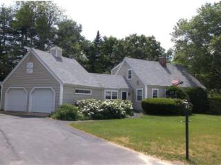 9 Towle Ln, Rochester, NH 03867-5046