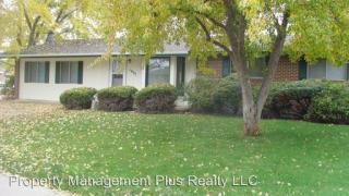 1403 Frontier St, Longmont CO  80501-2402 exterior