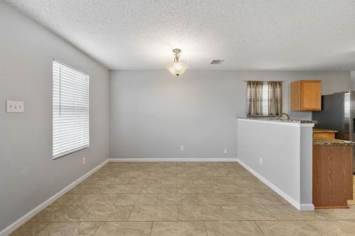 5024 Waterford Dr, Fort Worth TX  76179-4153 exterior