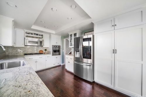 6070 Silverspur Trl, Anaheim CA  92807-4728 exterior