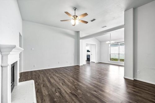 2752 Cochran Way, Fort Worth, TX 76108-4998