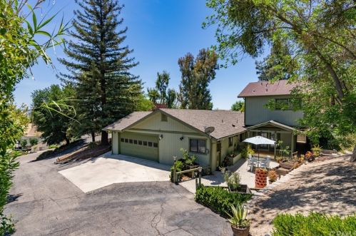 915 Osos Way, Lake Nacimiento, CA 93446-2305