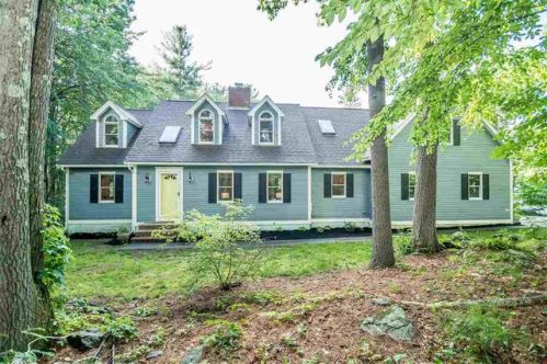 116 Westfall Rd, Pelham, NH 03076
