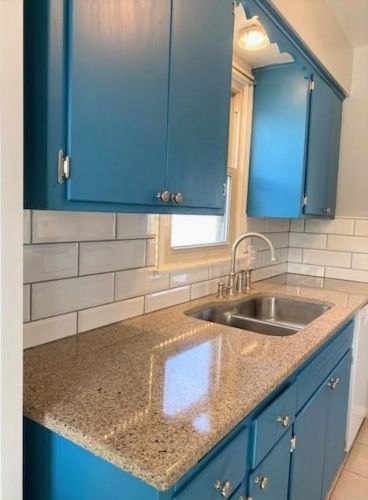 7138 Carmen Ave, South Saint Paul, MN 55076-2511