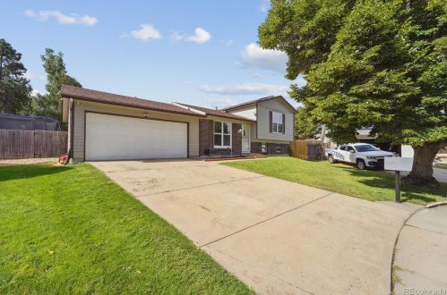 2126 Idalia St, Denver, CO 80013-1050