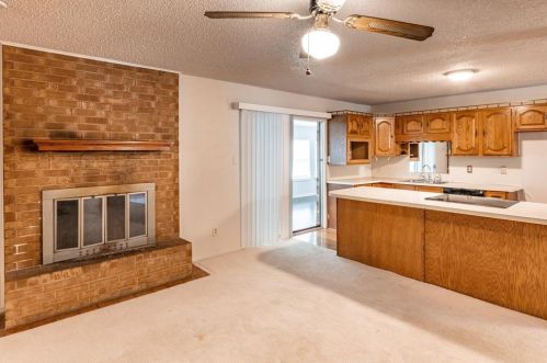 1808 Lake Shore Ct, Fort Worth TX  76103-1512 exterior