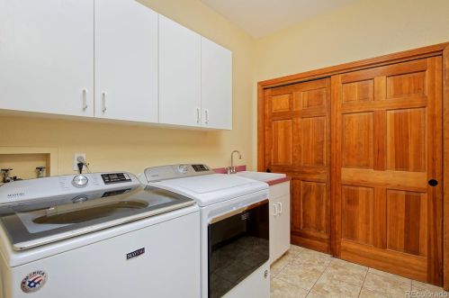304 Red Deer Rd, Franktown CO  80116-8734 exterior