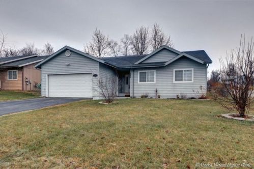 905 Wickersham Cir, Palmer, AK 99645-7007
