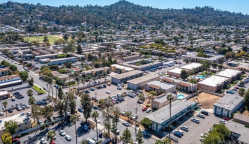 948 Sunshine Ave, El Cajon, CA 92020-5912