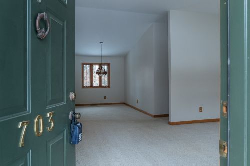 703 Missouri Dr, Nelson IL  61021-8903 exterior