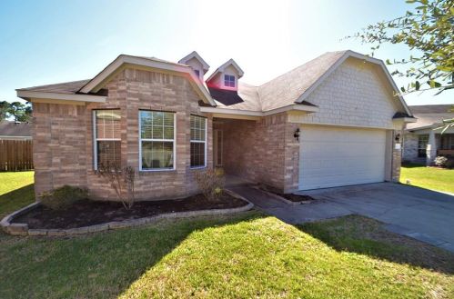 321 Broken Pine Ct, Conroe TX  77304-1775 exterior