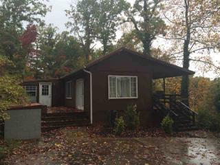 1509 Irish Ln, Dandridge, TN 37725-5270