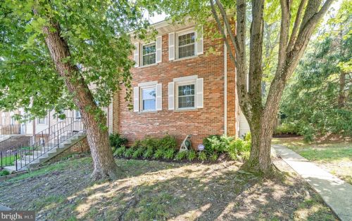 7819 Stovall Ct, Lorton, VA 22079-4330