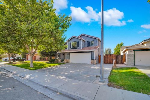 1421 Hoboken Dr, Tracy, CA 95377-8202