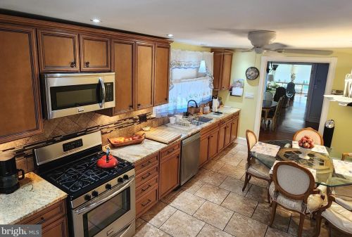 436 48th St, Philadelphia PA  19139-0017 exterior